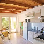 Ferienhaus In Ermioni Mit Garten- Gemeinschaftlichem Pool Und Terrasse By Interhome