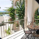 In Ermioni Mit Garten- Gemeinschaftlichem Pool Und Terrasse By Interhome *