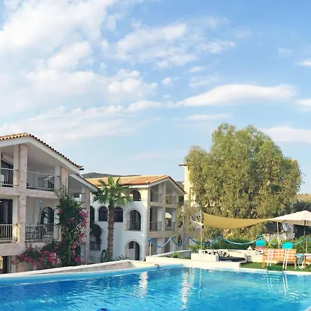 In Ermioni Mit Garten- Gemeinschaftlichem Pool Und Terrasse By Interhome
