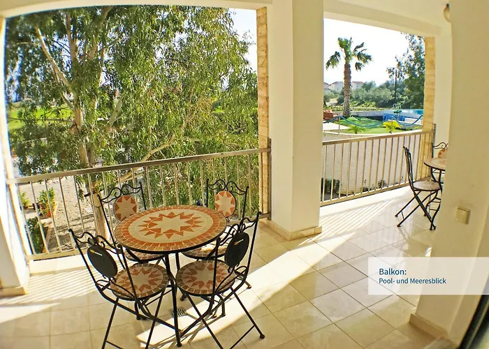 In Ermioni Mit Garten- Gemeinschaftlichem Pool Und Terrasse By Interhome Thermisía