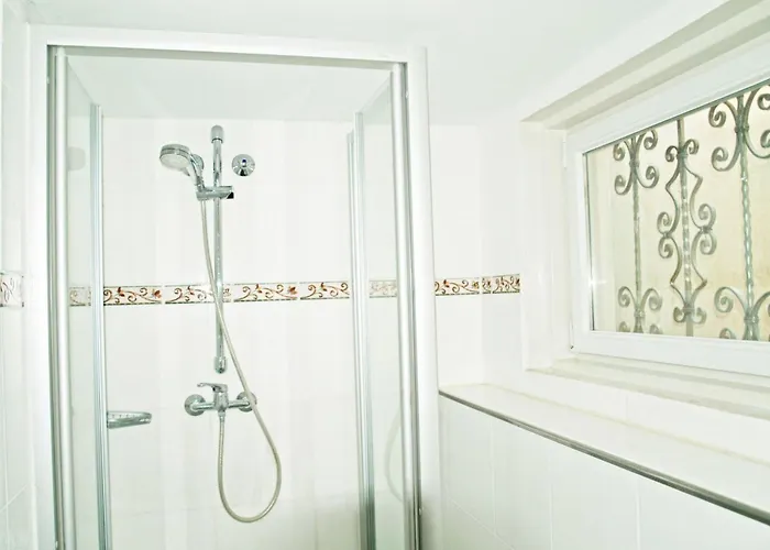 In Ermioni Mit Garten- Gemeinschaftlichem Pool Und Terrasse By Interhome