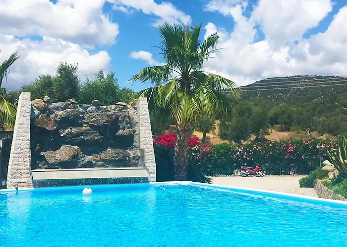 In Ermioni Mit Garten- Gemeinschaftlichem Pool Und Terrasse By Interhome Feriehus *