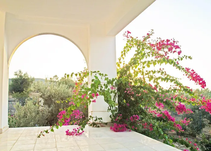 Casa vacanze In Ermioni Mit Garten- Gemeinschaftlichem Pool Und Terrasse By Interhome *