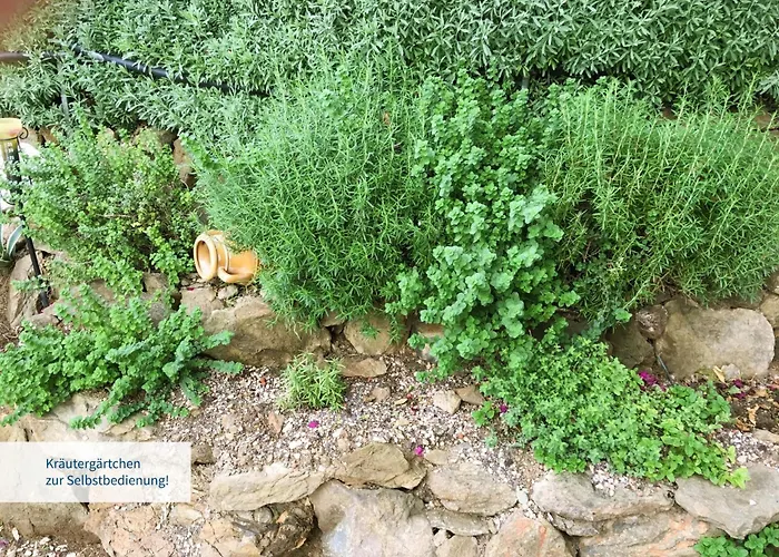 In Ermioni Mit Garten- Gemeinschaftlichem Pool Und Terrasse By Interhome Thermisía