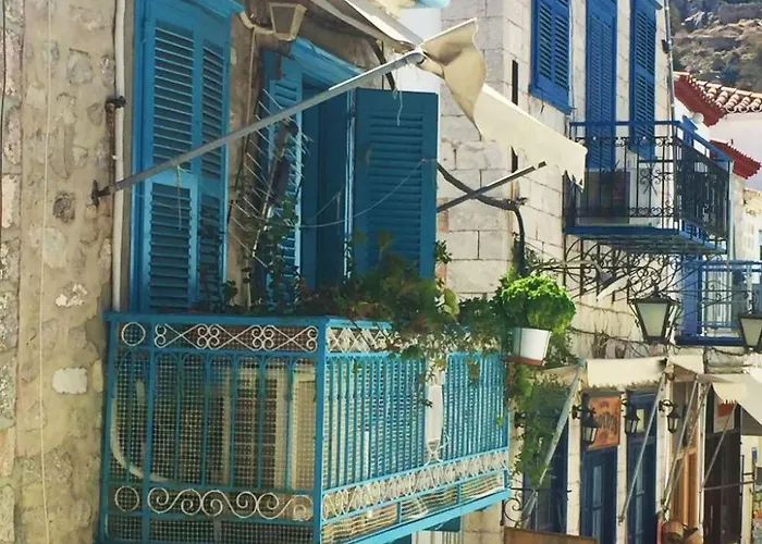 In Ermioni Mit Garten- Gemeinschaftlichem Pool Und Terrasse By Interhome Feriehus